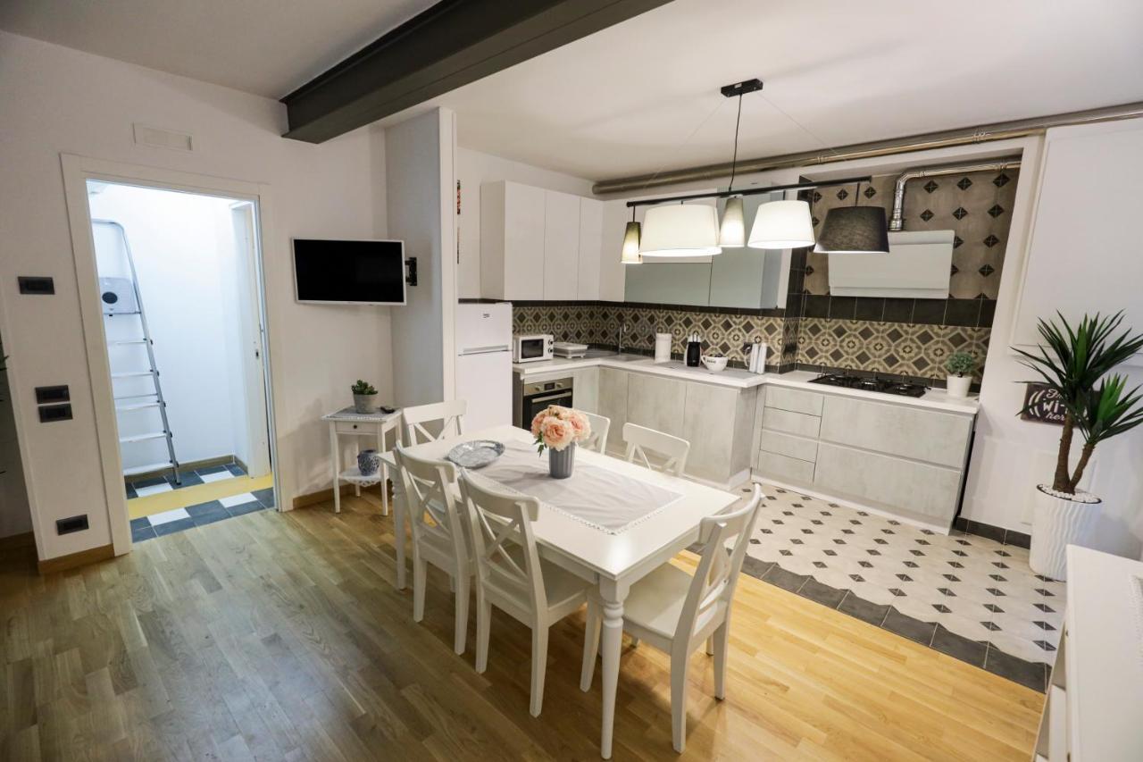 Happy House 31 Apartment Naples Exterior photo